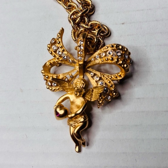 CAMROSE & KRISS 18K Gold-Plated Angel Cherub Pendant Necklace - Picture 4 of 5